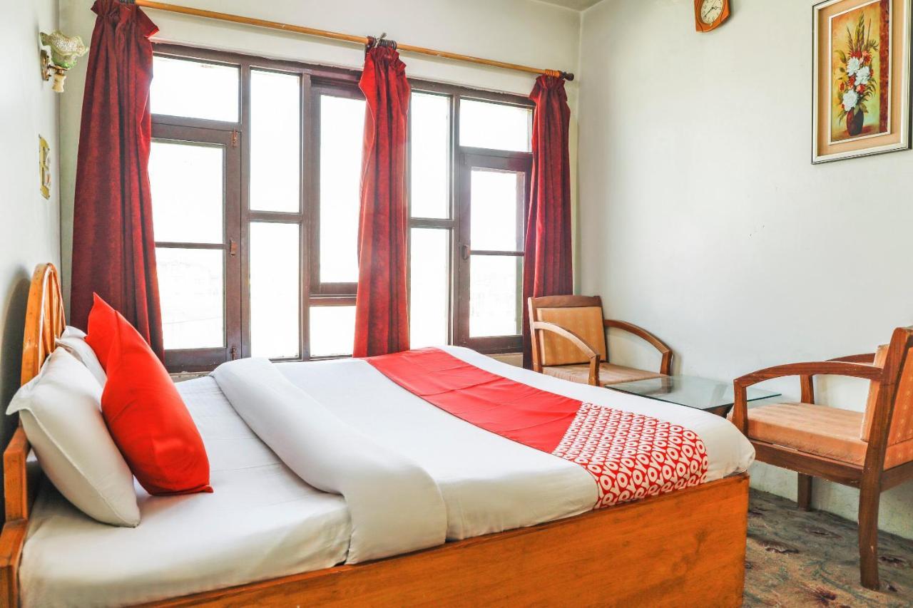 Oyo 72225 Hotel Dilshan Srīnagar Eksteriør bilde