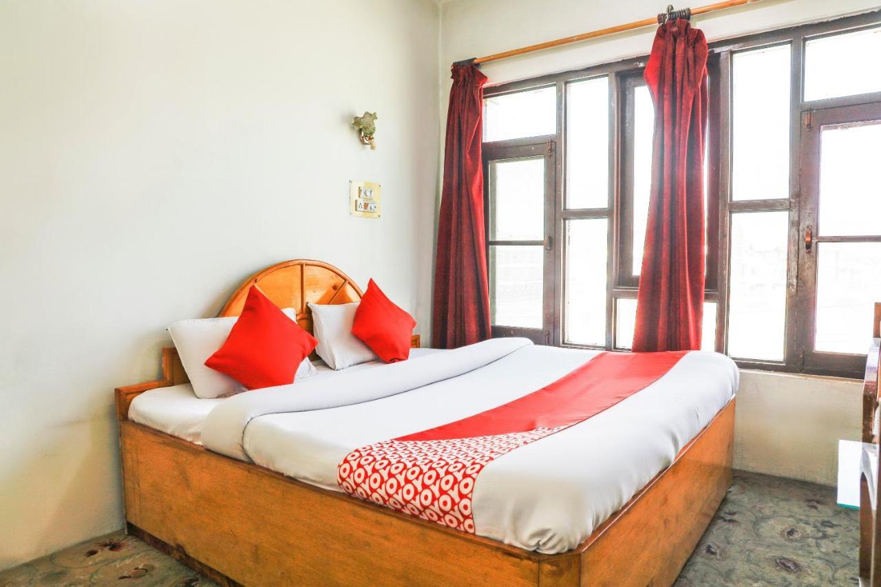Oyo 72225 Hotel Dilshan Srīnagar Eksteriør bilde